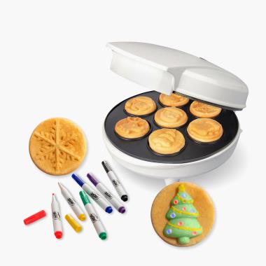 New Holiday Christmas Tree Mini Waffle Maker Non-Stick 4 Cooking