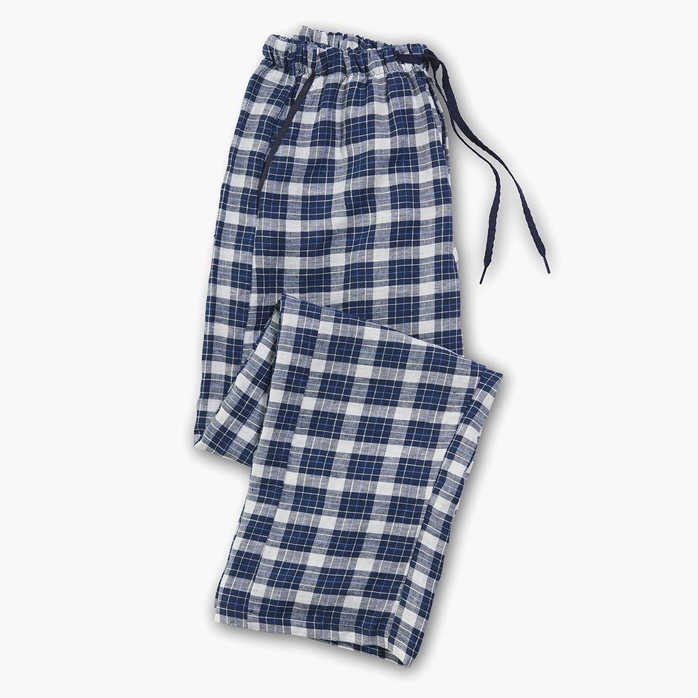 The Gentleman's Flannel Sleep Shorts - Hammacher Schlemmer