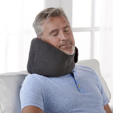 The Neck and Spine Aligning Pillow - Hammacher Schlemmer